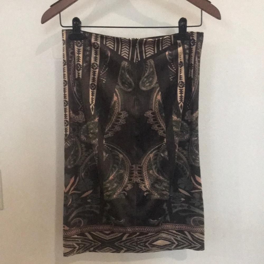 Fora Skirt - Picture 2 of 4